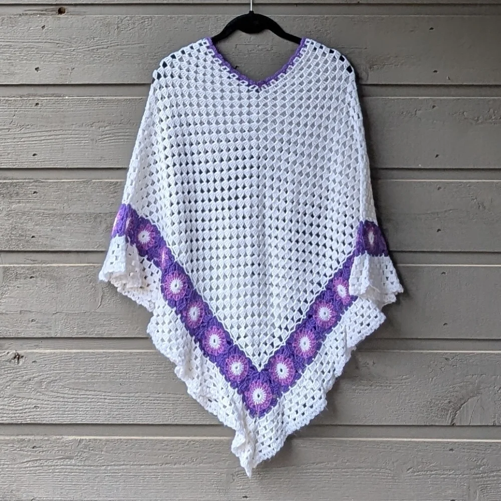 Handmade Knit Granny Square Border Pullover Shawl Poncho White Purple Lavender
